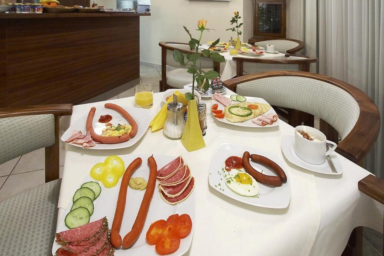 Hotel Penzion Na Hrade Olomouc Bagian luar foto