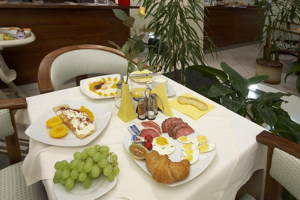 Hotel Penzion Na Hrade Olomouc Bagian luar foto